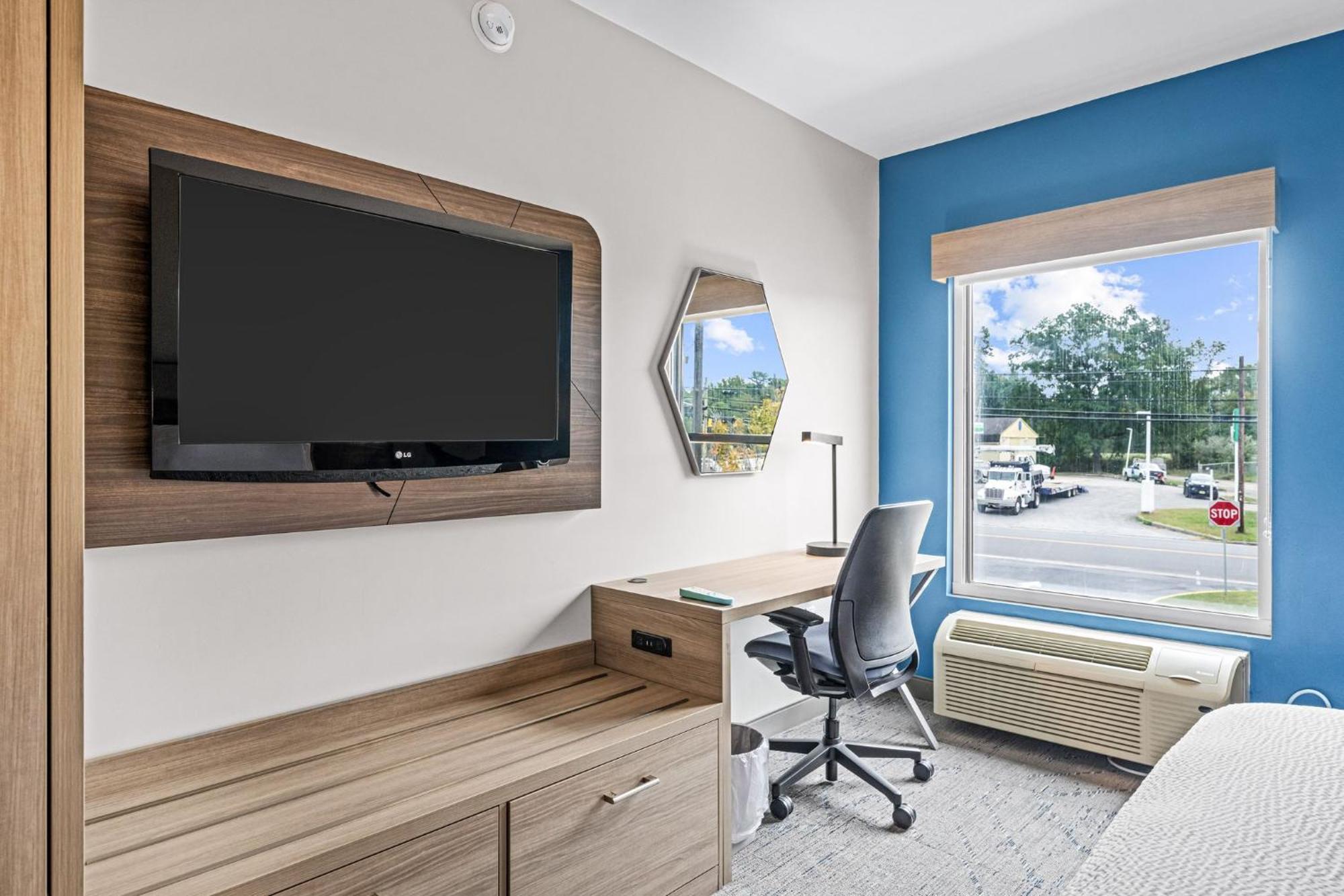 Holiday Inn Express & Suites Carneys Point - Pennsville By Ihg Ngoại thất bức ảnh