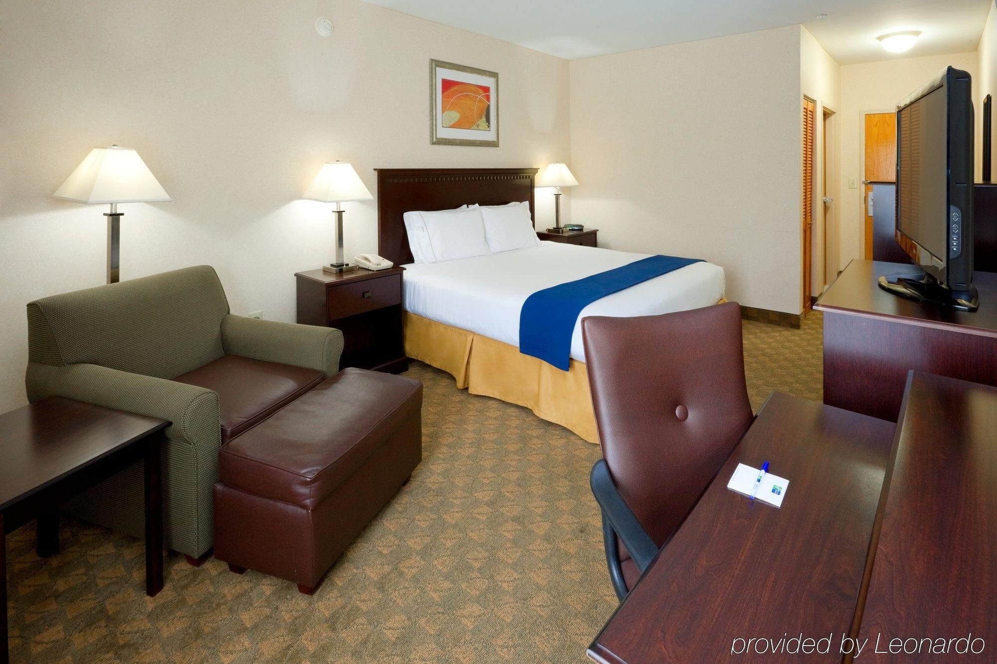 Holiday Inn Express & Suites Carneys Point - Pennsville By Ihg Phòng bức ảnh